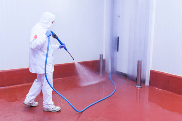 Best Animal Enclosure Cleaning  in Midland, TX